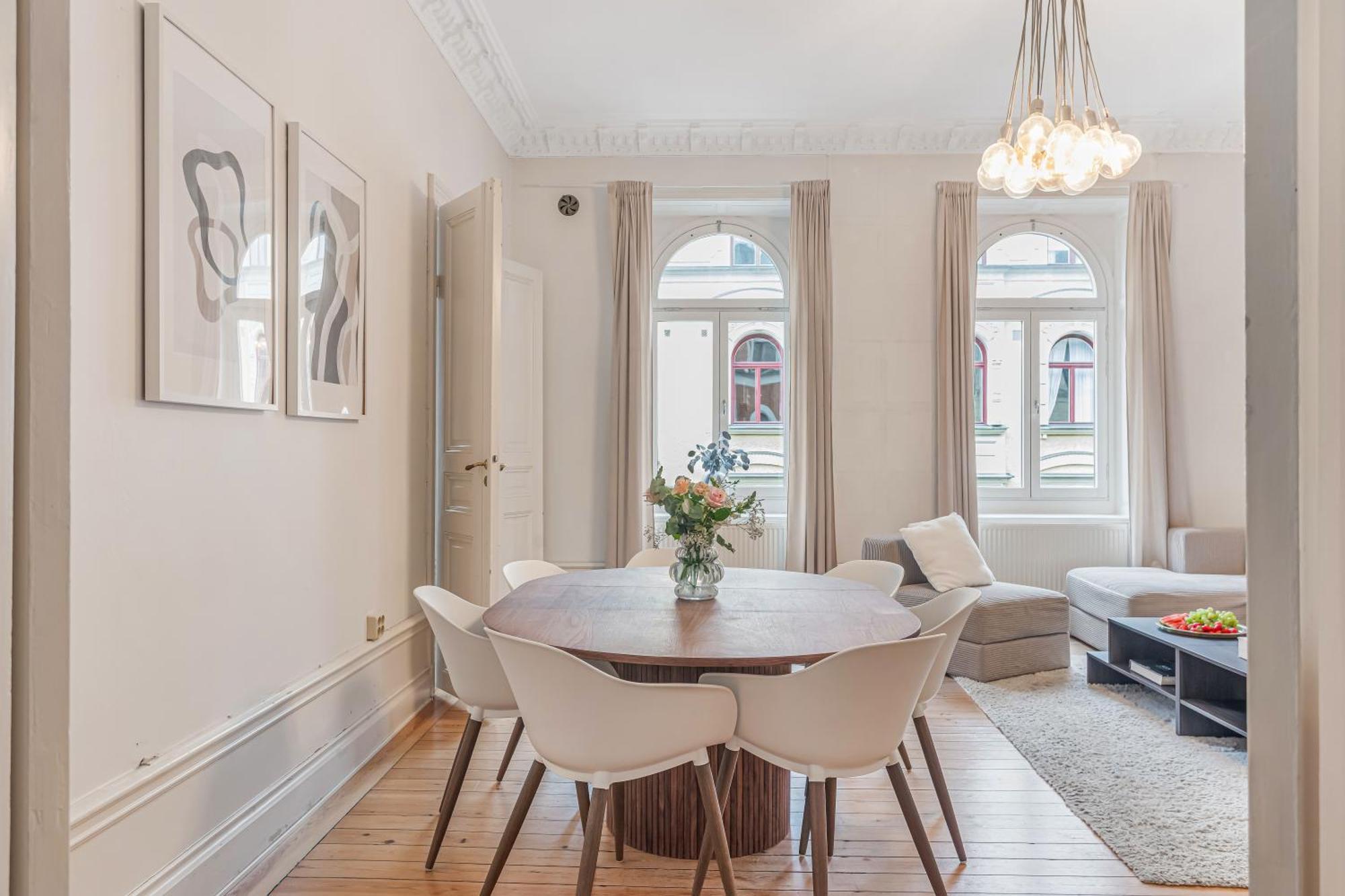 Apartment Laegenhet I Centrala
